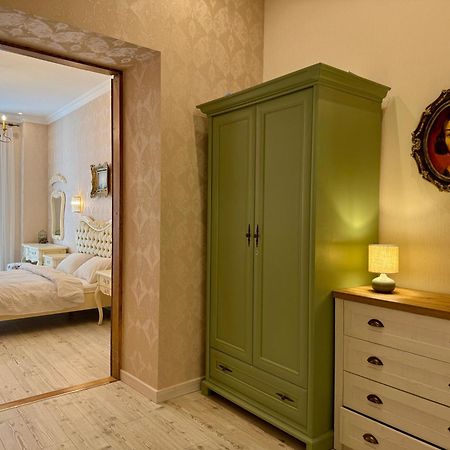 Elite Apart Near Svoboda Avenue Lwów Zewnętrze zdjęcie