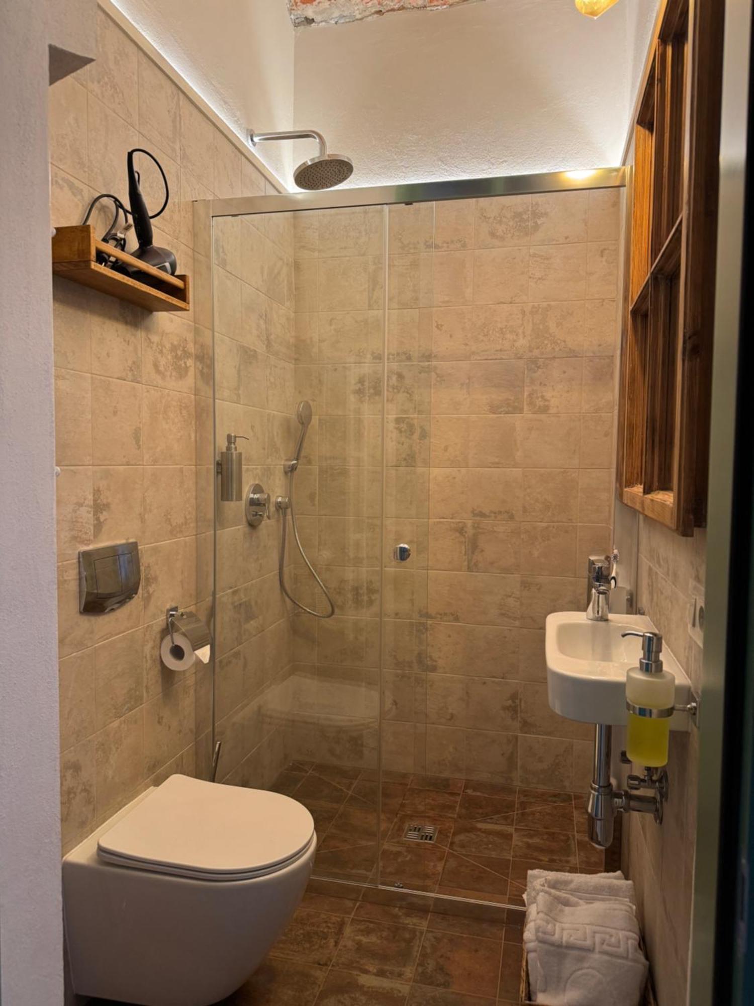 Elite Apart Near Svoboda Avenue Lwów Zewnętrze zdjęcie