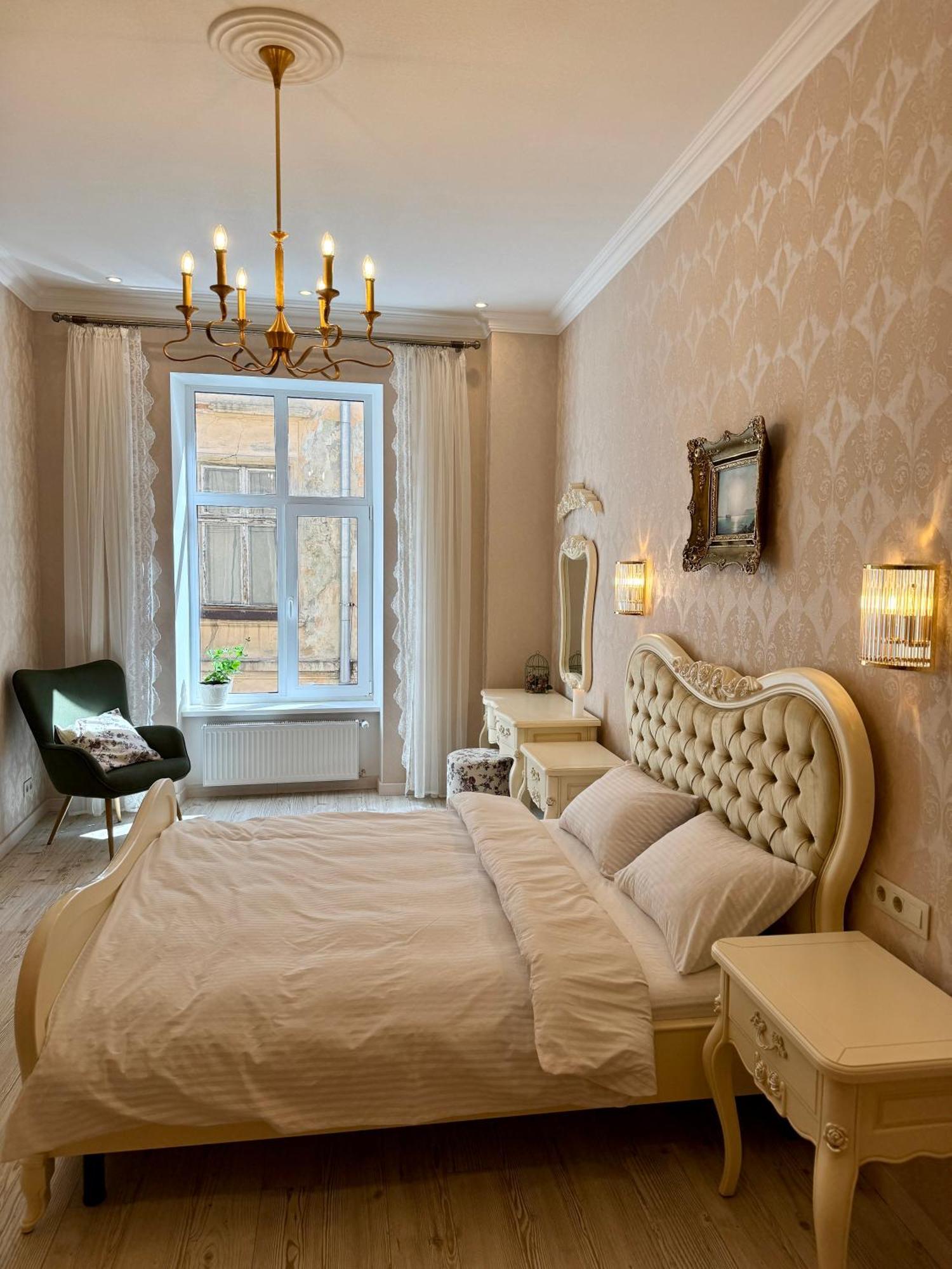 Elite Apart Near Svoboda Avenue Lwów Zewnętrze zdjęcie