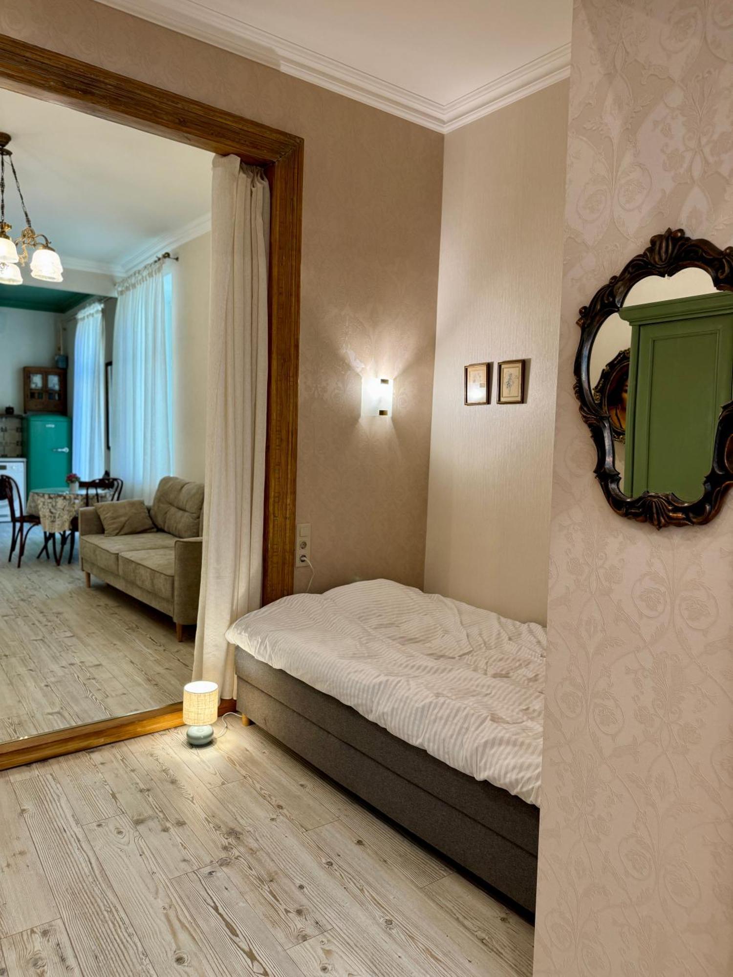 Elite Apart Near Svoboda Avenue Lwów Zewnętrze zdjęcie